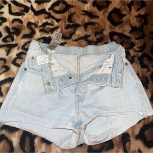 Women's Light Blue Levi’s Denim Jeans